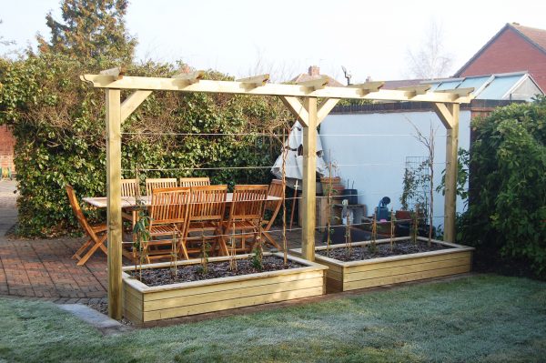 Pergola privacy from Jacksons Fencing