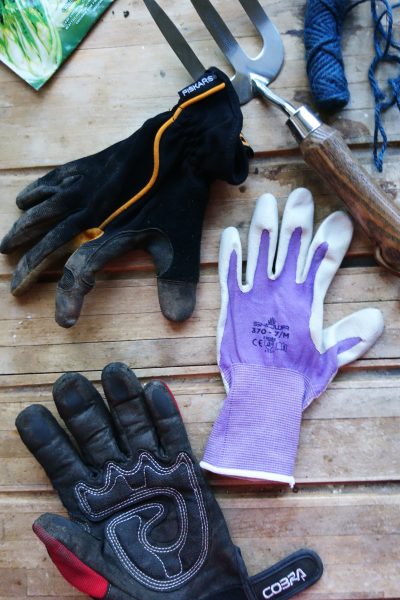 How to choose gardening gloves