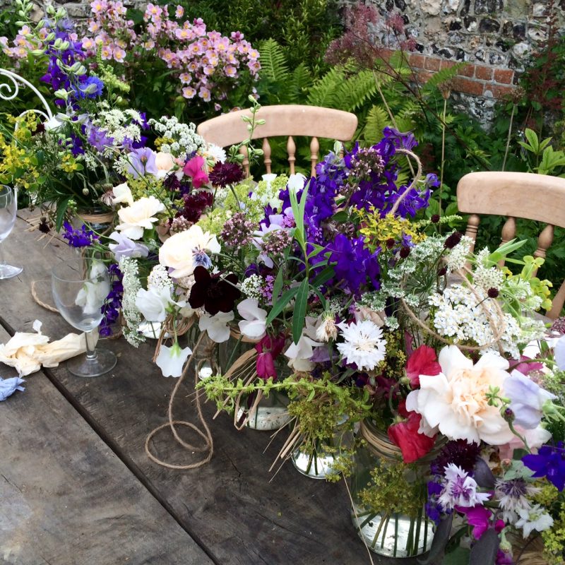 Jam jars are used in the best garden party ideas
