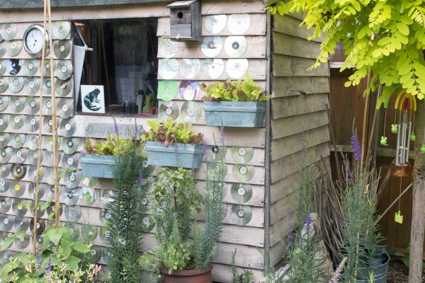 Decorate your shed in a small garden